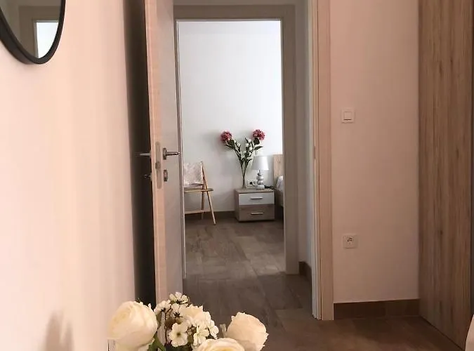Seaview Apartment